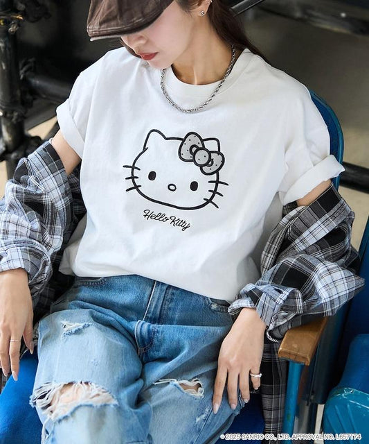 "HELLO KITTY/《Hello Kitty》" 異素材蝴蝶結T恤 限定推出