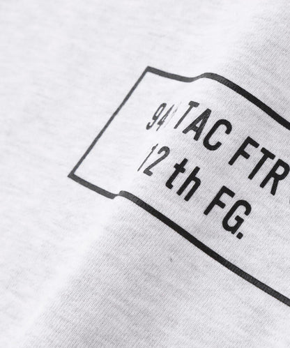 STENCIL STAND ZIP SWEAT "HAT IN THE RING" / 印花立領拉鍊衛衣 "戒指中的帽子"