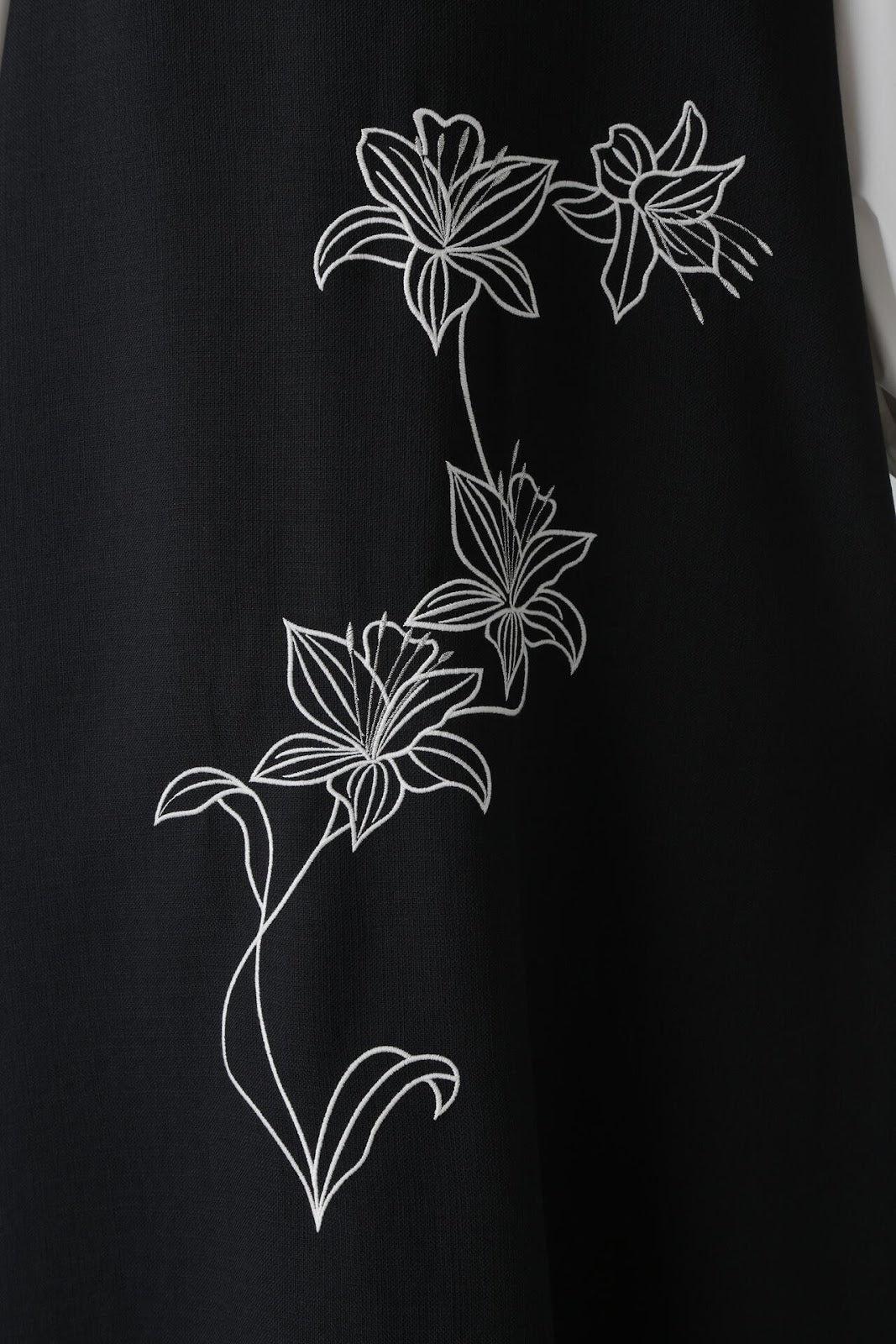 刺繡連衣裙