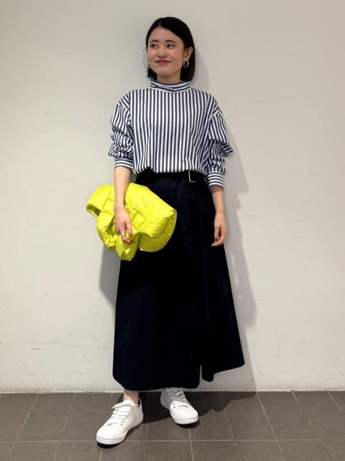 Spring Court 帆布運動鞋