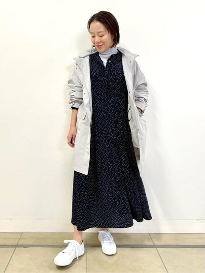Spring Court 帆布運動鞋
