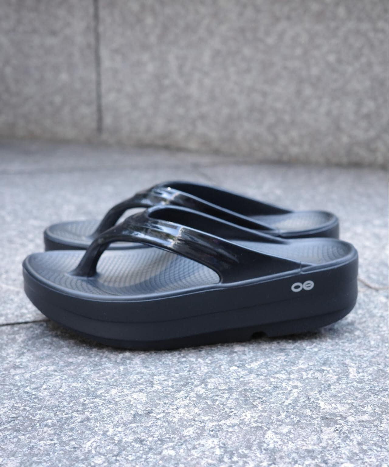 OOFOS/烏福斯 OOmega 烏梅加 恢復涼鞋 厚底