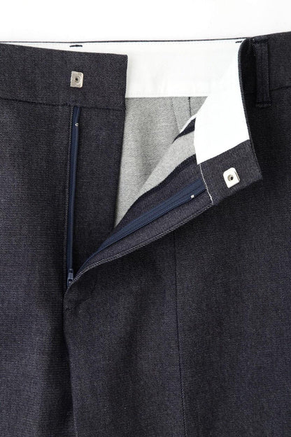 SERGE de bleu x ADORE 彈力牛仔褲