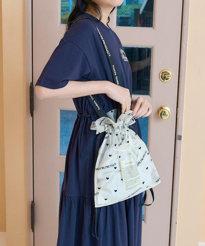 聯名 透明心形刺繡提包