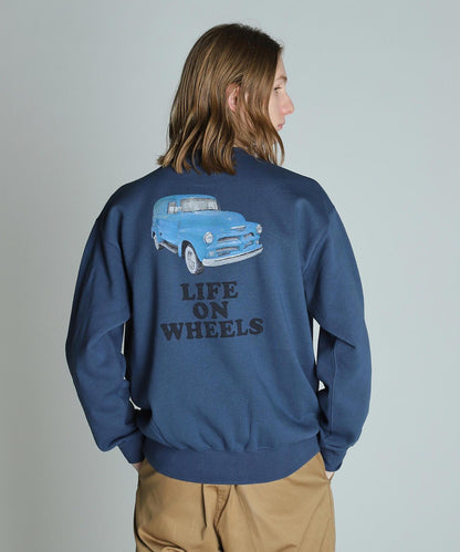 LIFE ON WHEELS 圓領衛衣