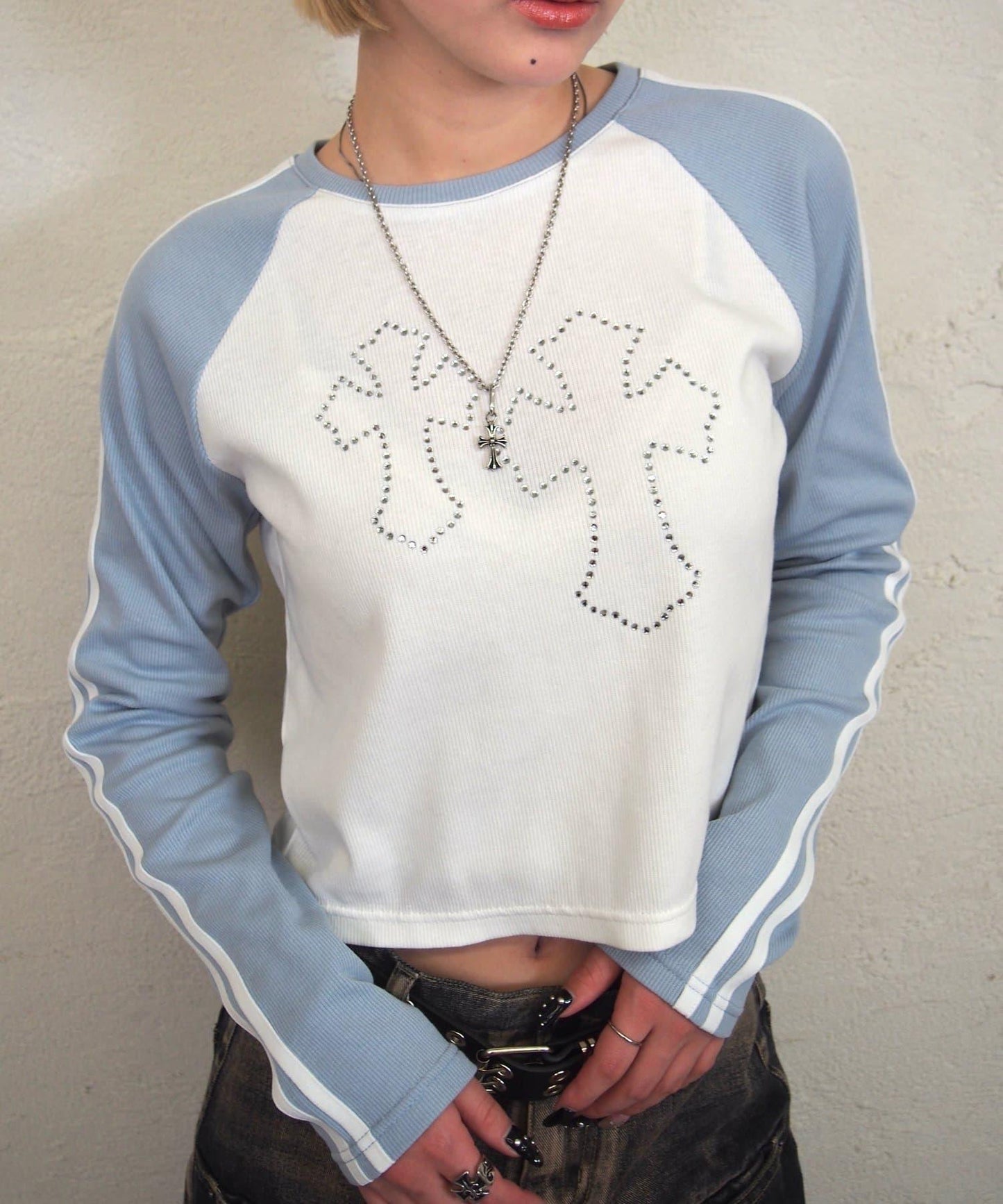 拉格朗十字領寶石上衣