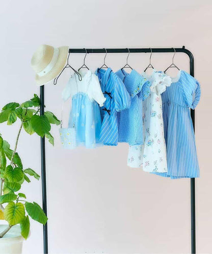 花朵刺繡拼接蕾絲上衣