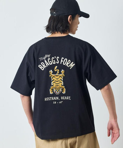 大尺寸設計背部刺繡圓領T恤 / TIGER