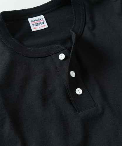 寬鬆剪裁 一點刺繡 圓領T恤/寬鬆剪裁