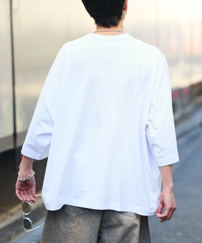 寬鬆剪裁 一點刺繡 圓領T恤/寬鬆剪裁