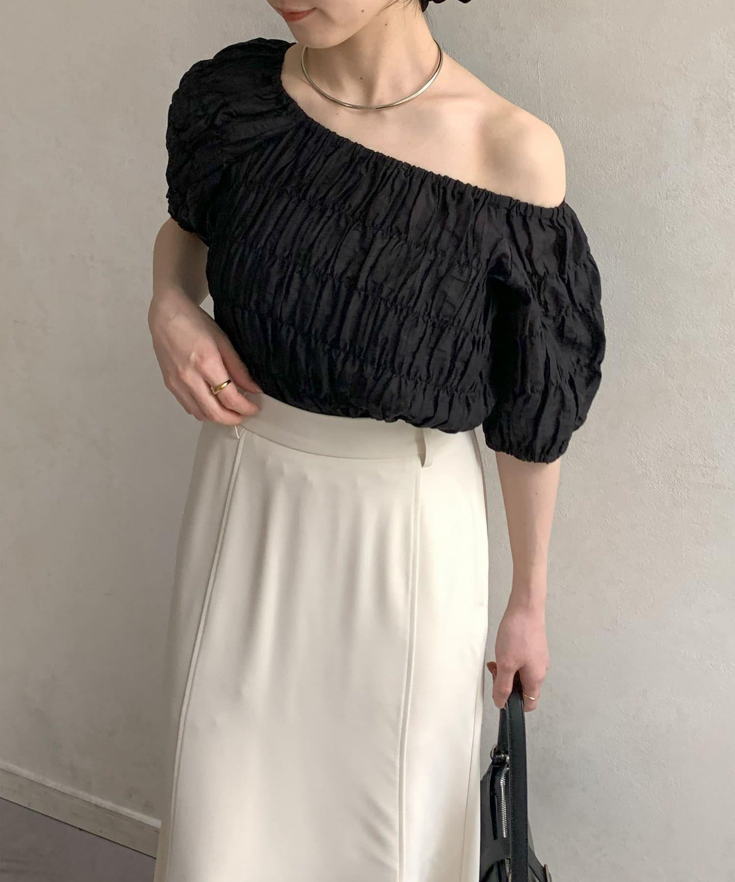 細褶透視船領襯衫