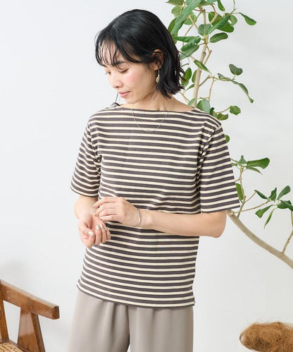 一點刺繡 短袖緊身巴士克襯衫