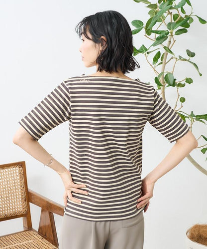 一點刺繡 短袖緊身巴士克襯衫
