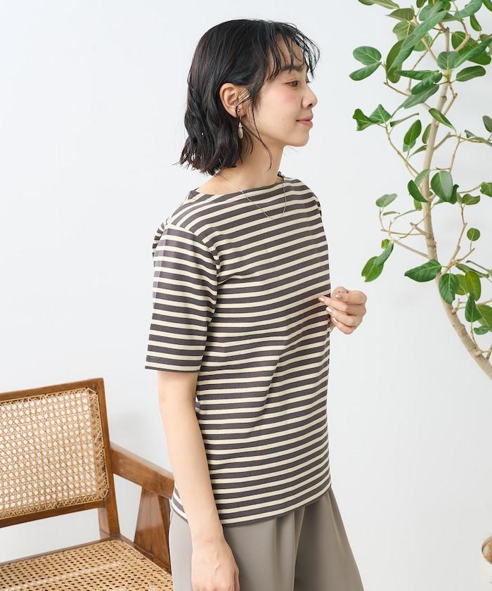 一點刺繡 短袖緊身巴士克襯衫