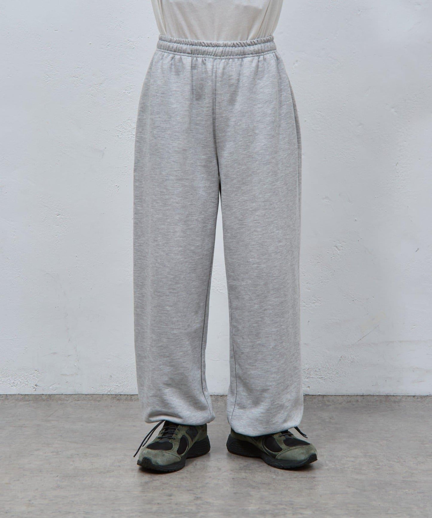 【LEI企劃】口袋刺繡衛褲