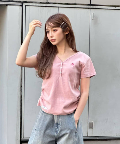 V領亨利領胸部刺繡短袖T恤