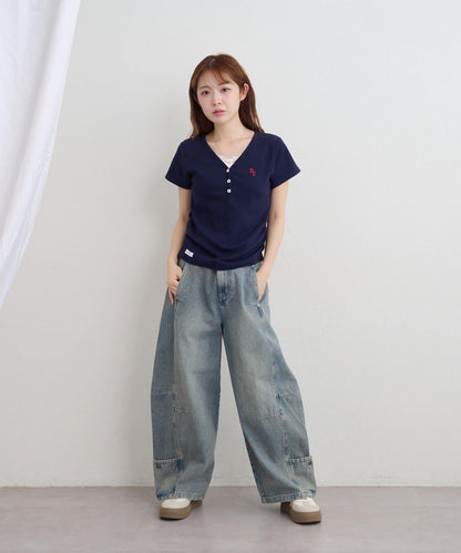 V領亨利領胸部刺繡短袖T恤