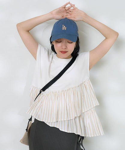 下襬荷葉邊條紋T恤