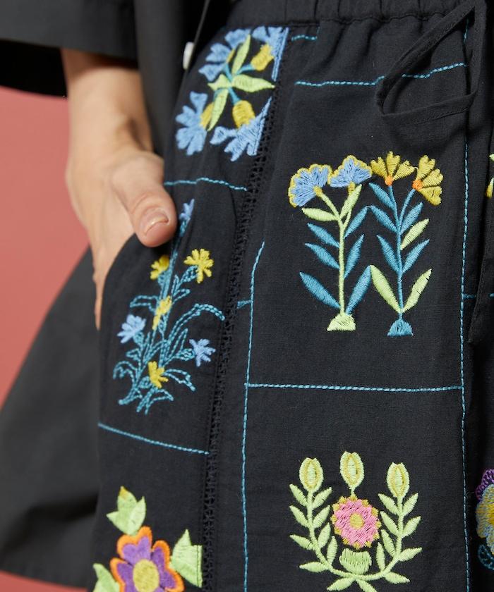 拼接花卉刺繡褲