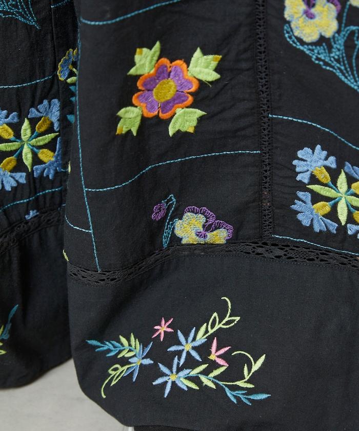 拼接花卉刺繡褲
