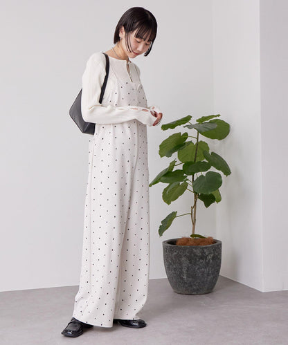 點點刺繡連體揹帶褲