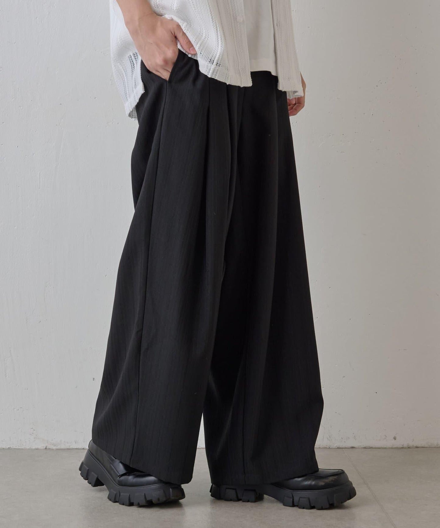 隨機斜紋2褶寬鬆褲