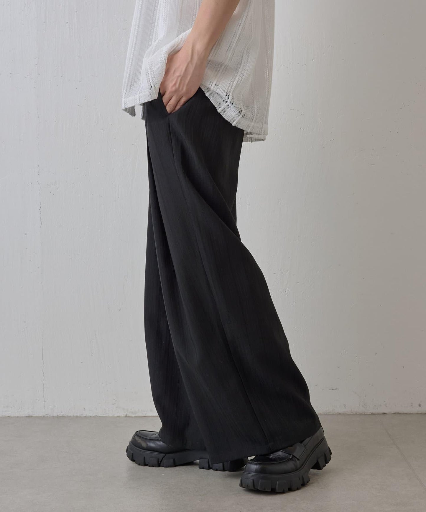 隨機斜紋2褶寬鬆褲