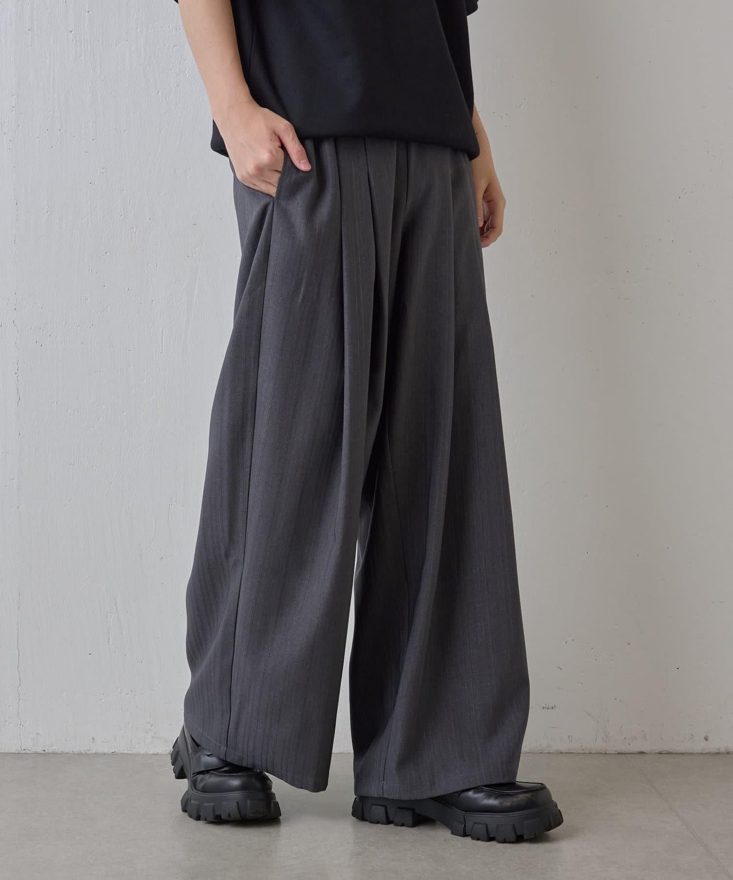 隨機斜紋2褶寬鬆褲