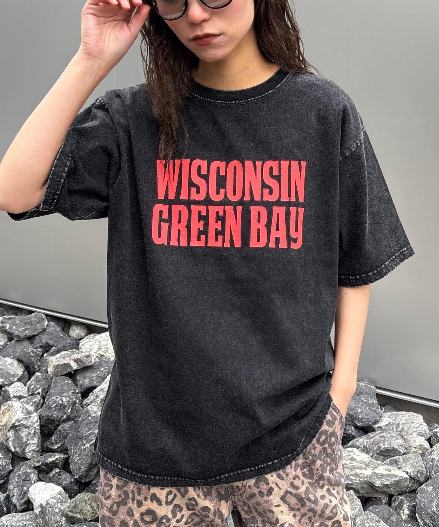 【男女通用】酸洗標誌T恤