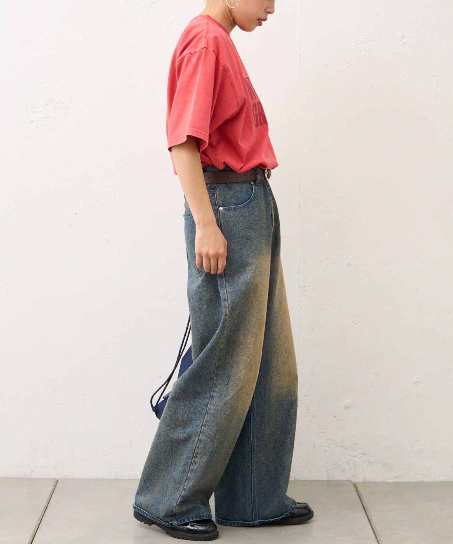 【男女通用】酸洗標誌T恤