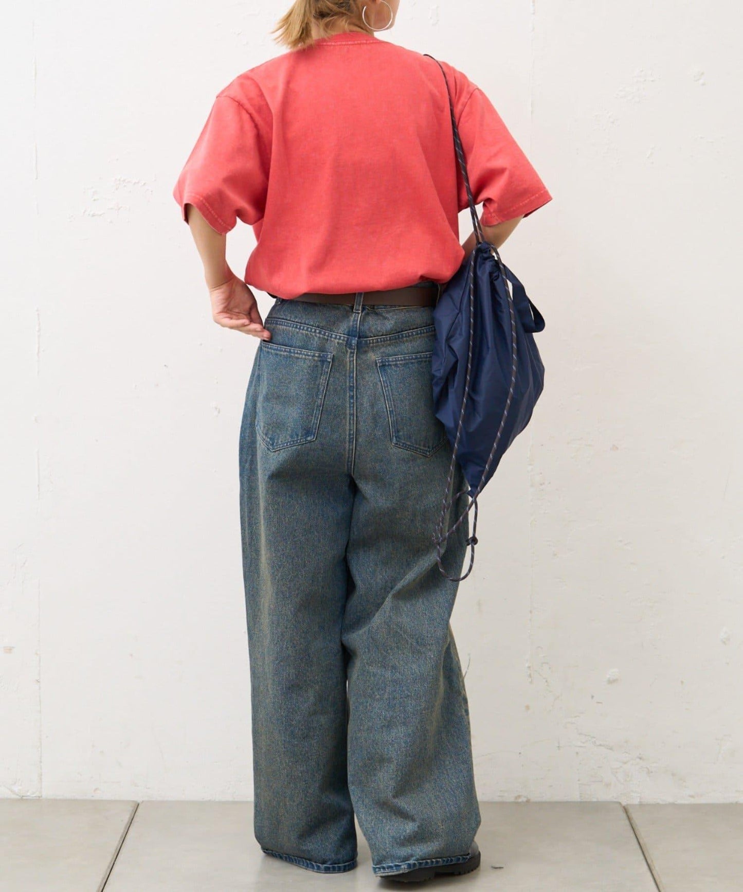 【男女通用】酸洗標誌T恤