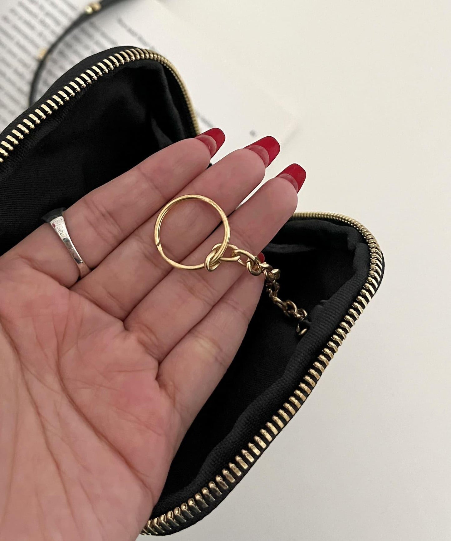 帶小包心形裝飾手機挎包