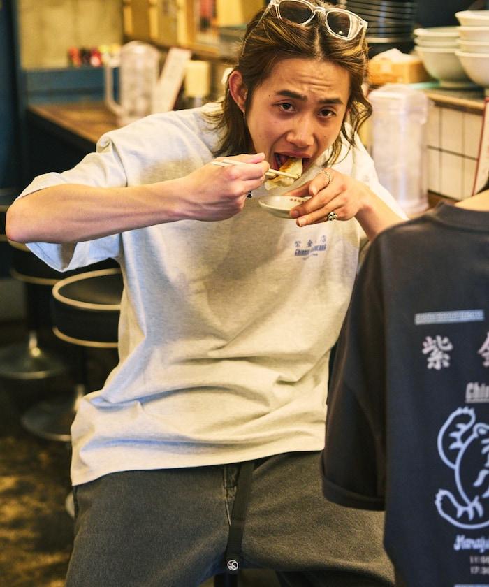 紫金飯店×FREAK'S STORE 聯名 背面印花 圓領T恤/TIGER