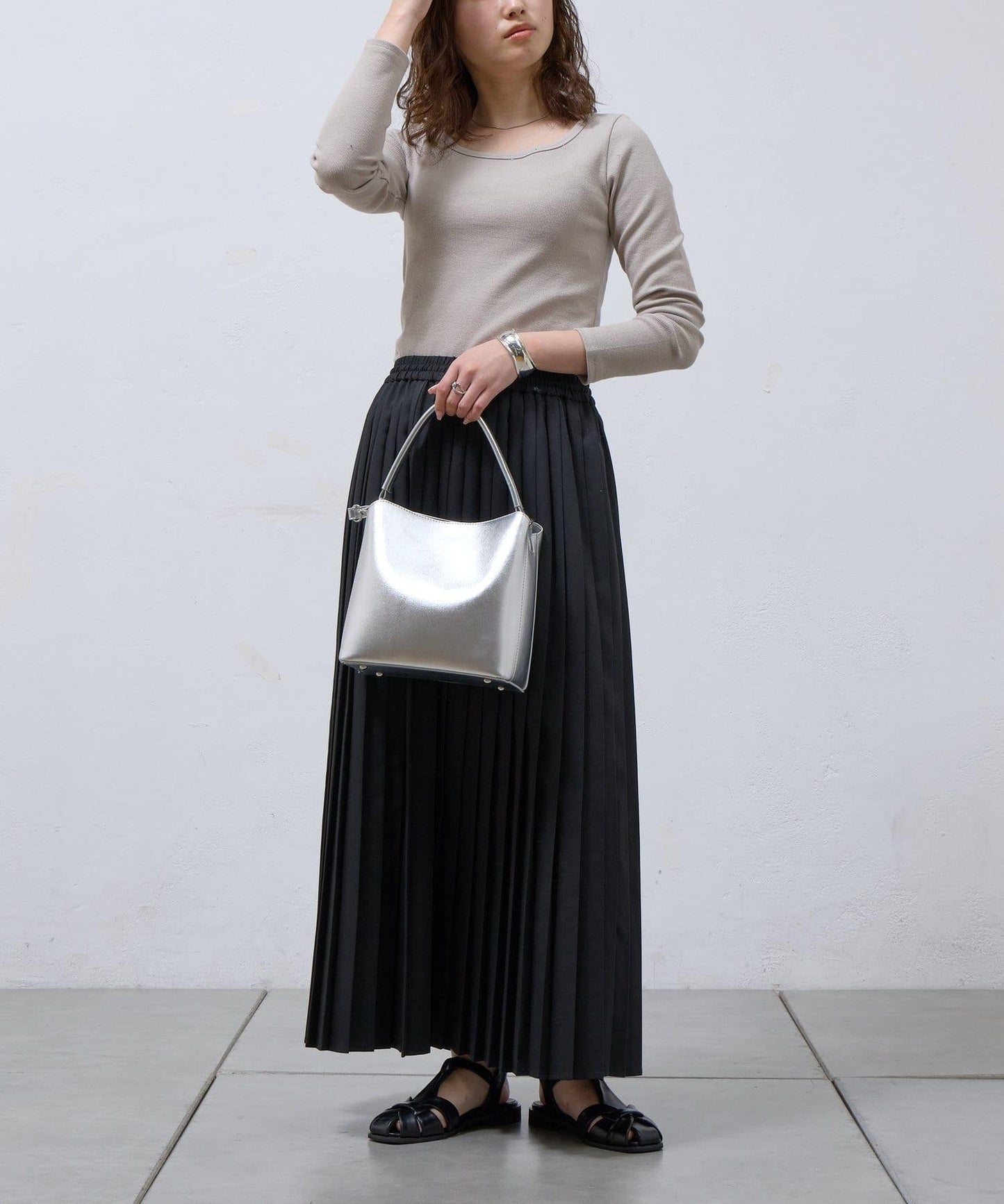 方領針織長袖套頭衫