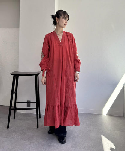 FANAKA 刺繡長裙