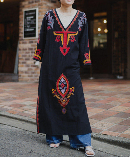 【aguni】刺繡I型連衣裙