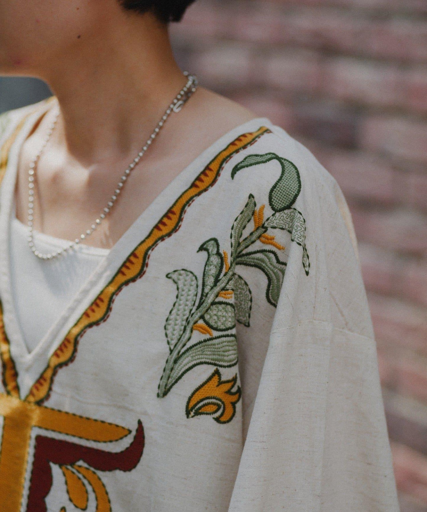 【aguni】刺繡I型連衣裙