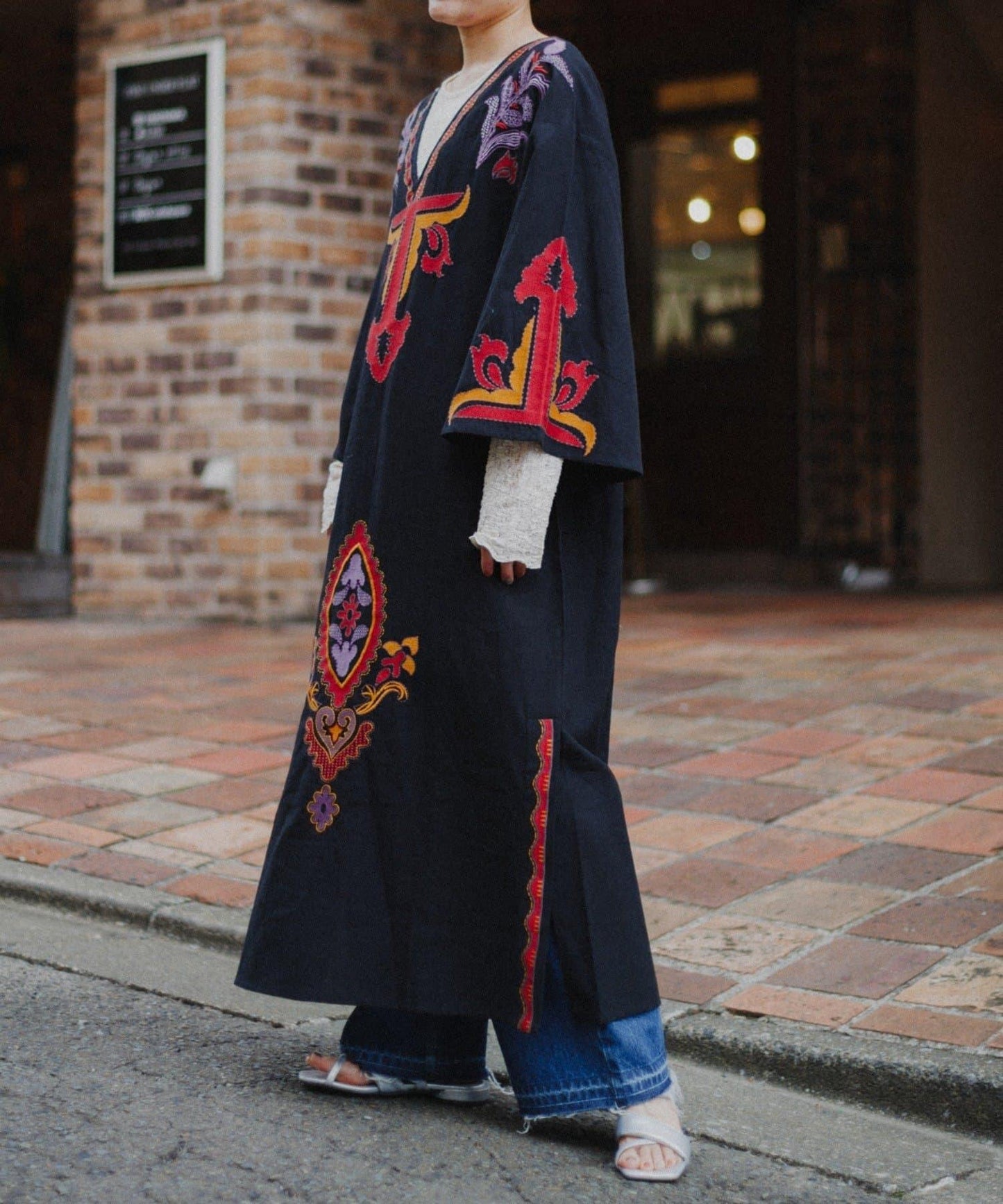 【aguni】刺繡I型連衣裙