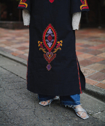 【aguni】刺繡I型連衣裙