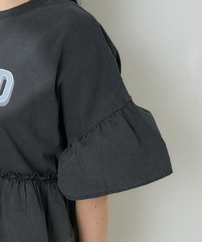 層疊荷葉邊 Logo 切換 T 恤
