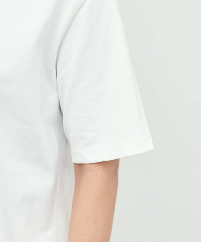 厚重LOGO刺繡T恤