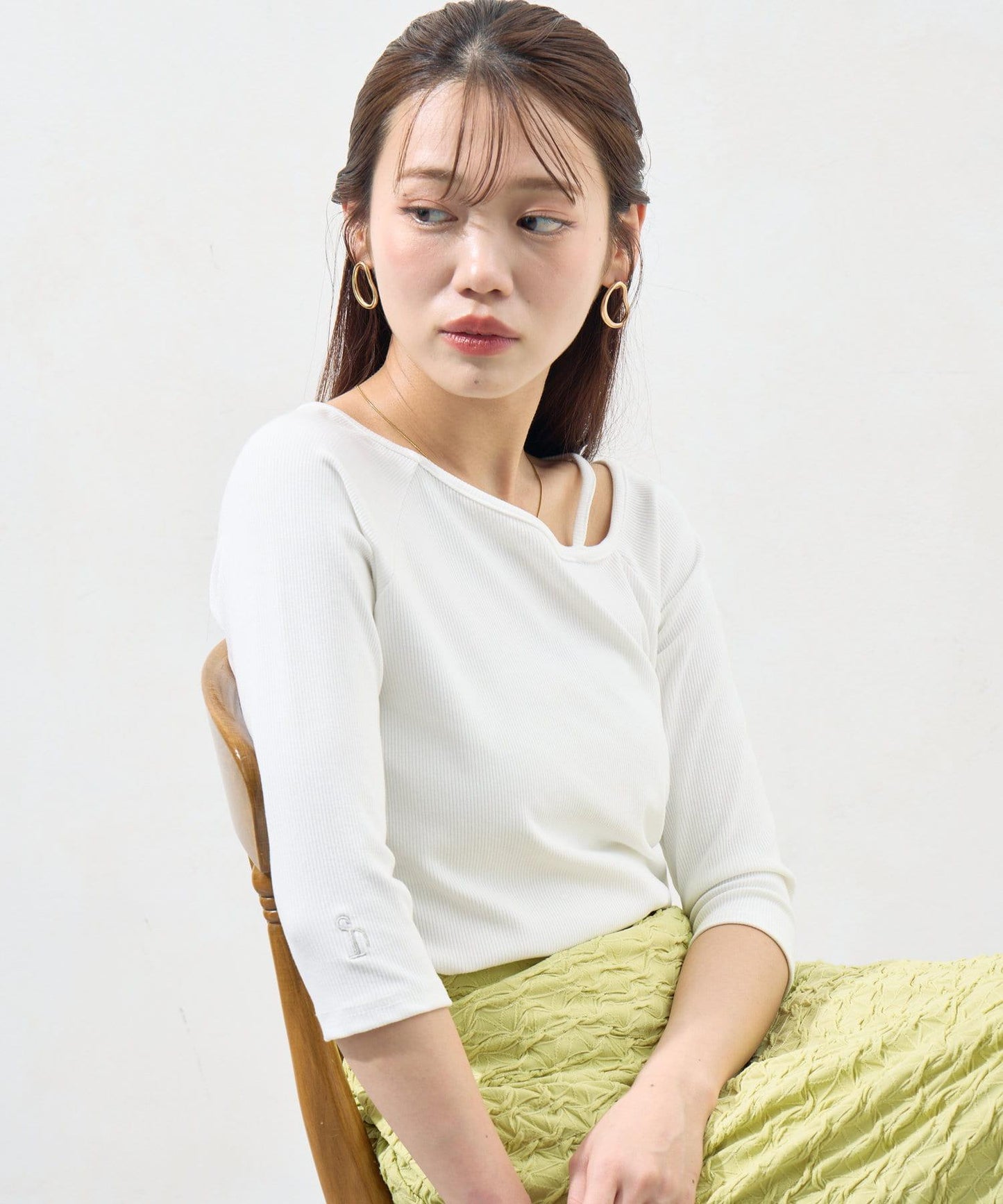 【ITAMI企劃】7分袖不對稱T恤