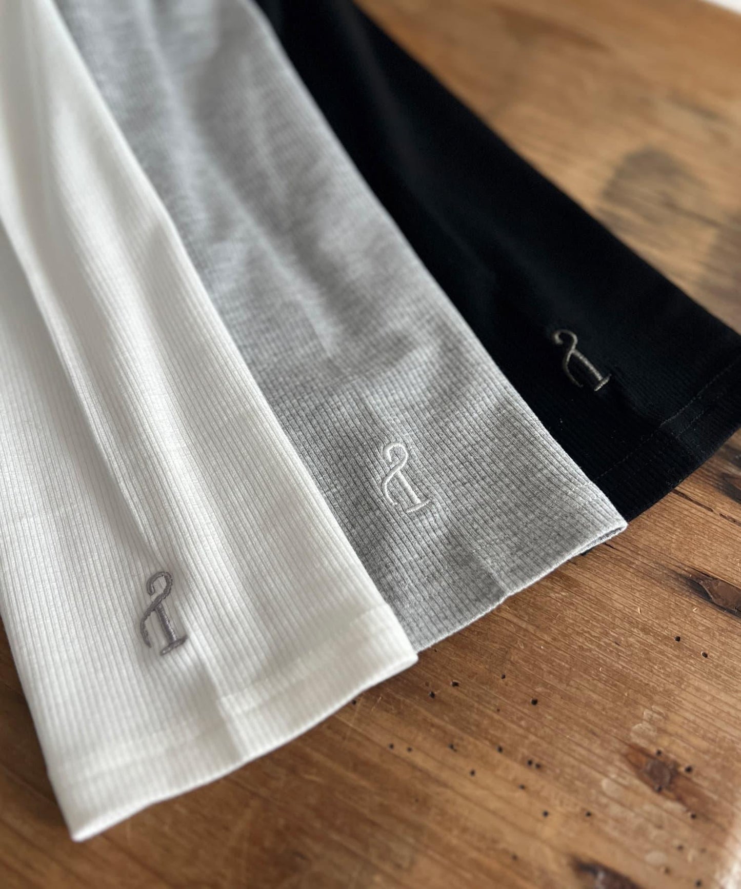 【ITAMI企劃】7分袖不對稱T恤