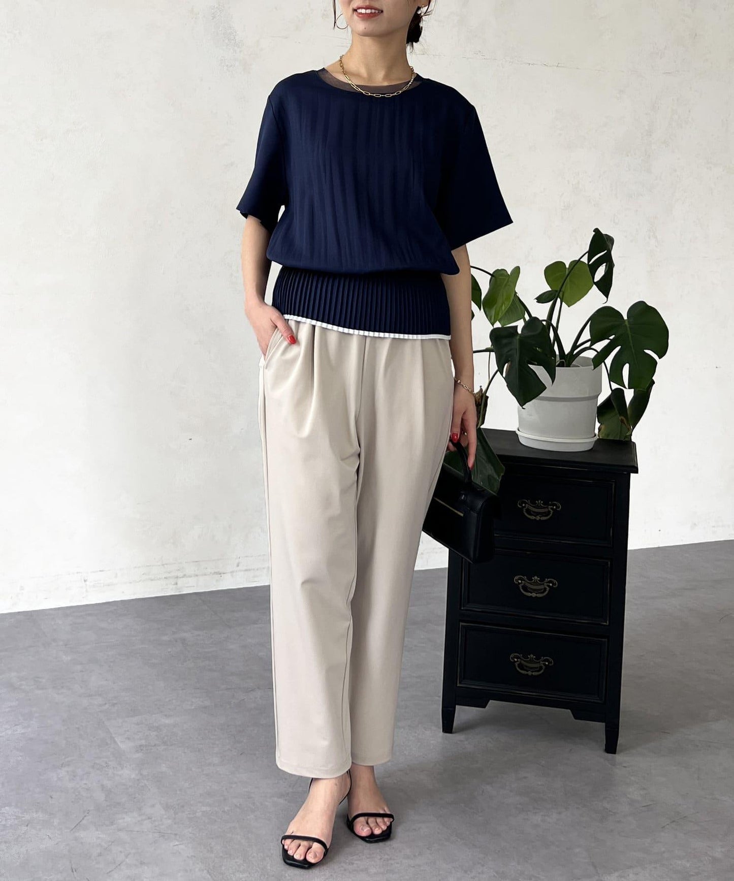 修身褶皺拼接襯衫