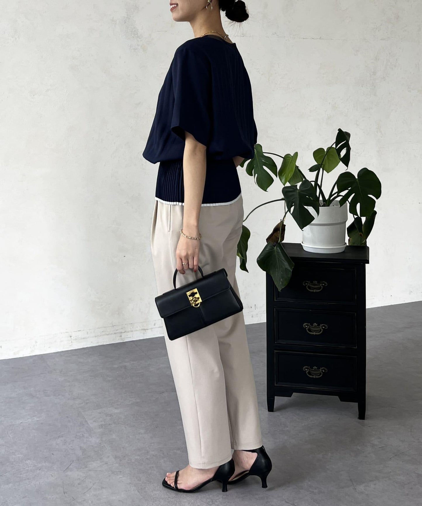 修身褶皺拼接襯衫