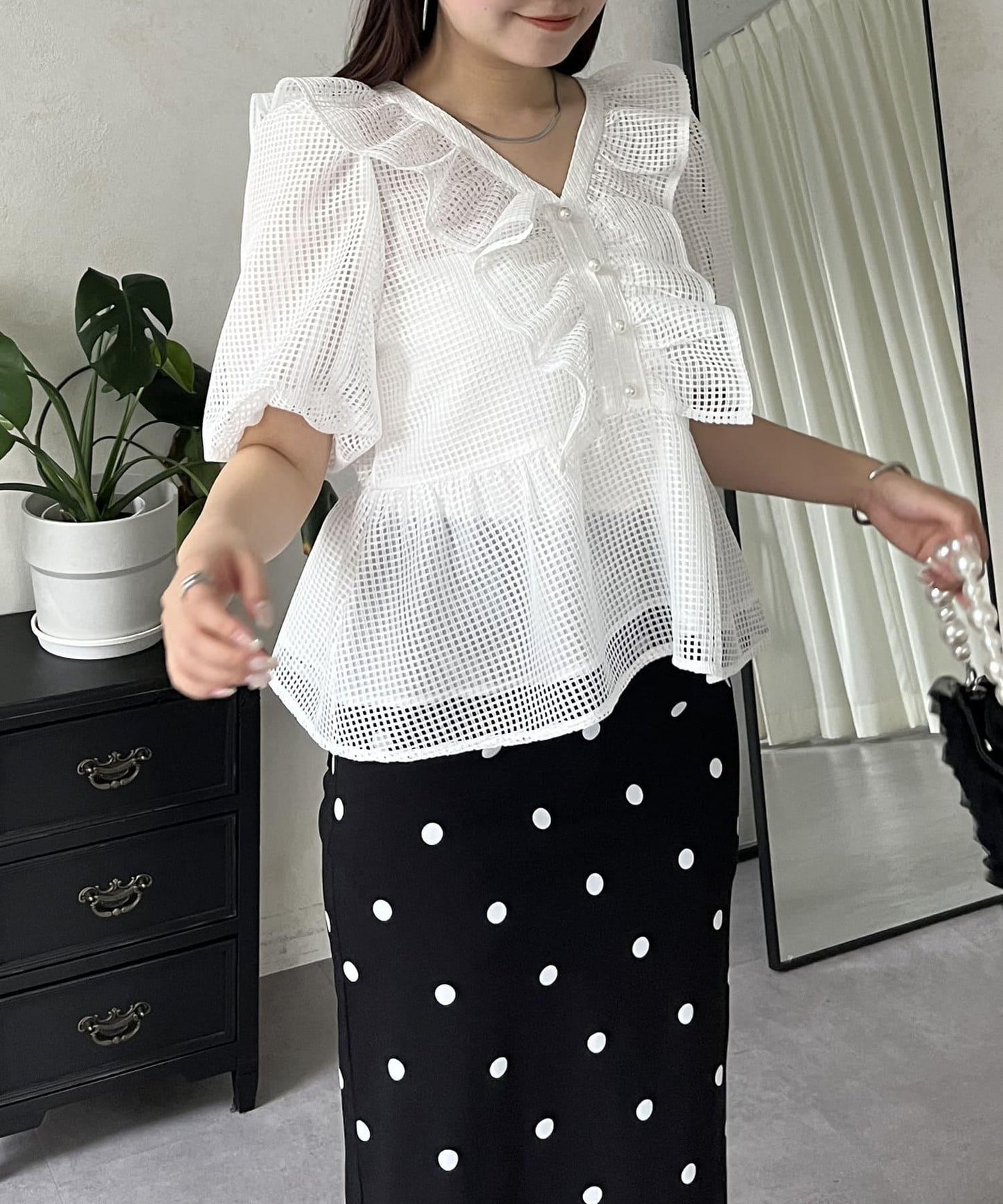 珍珠鈕釦網眷邊荷葉邊娃娃衫