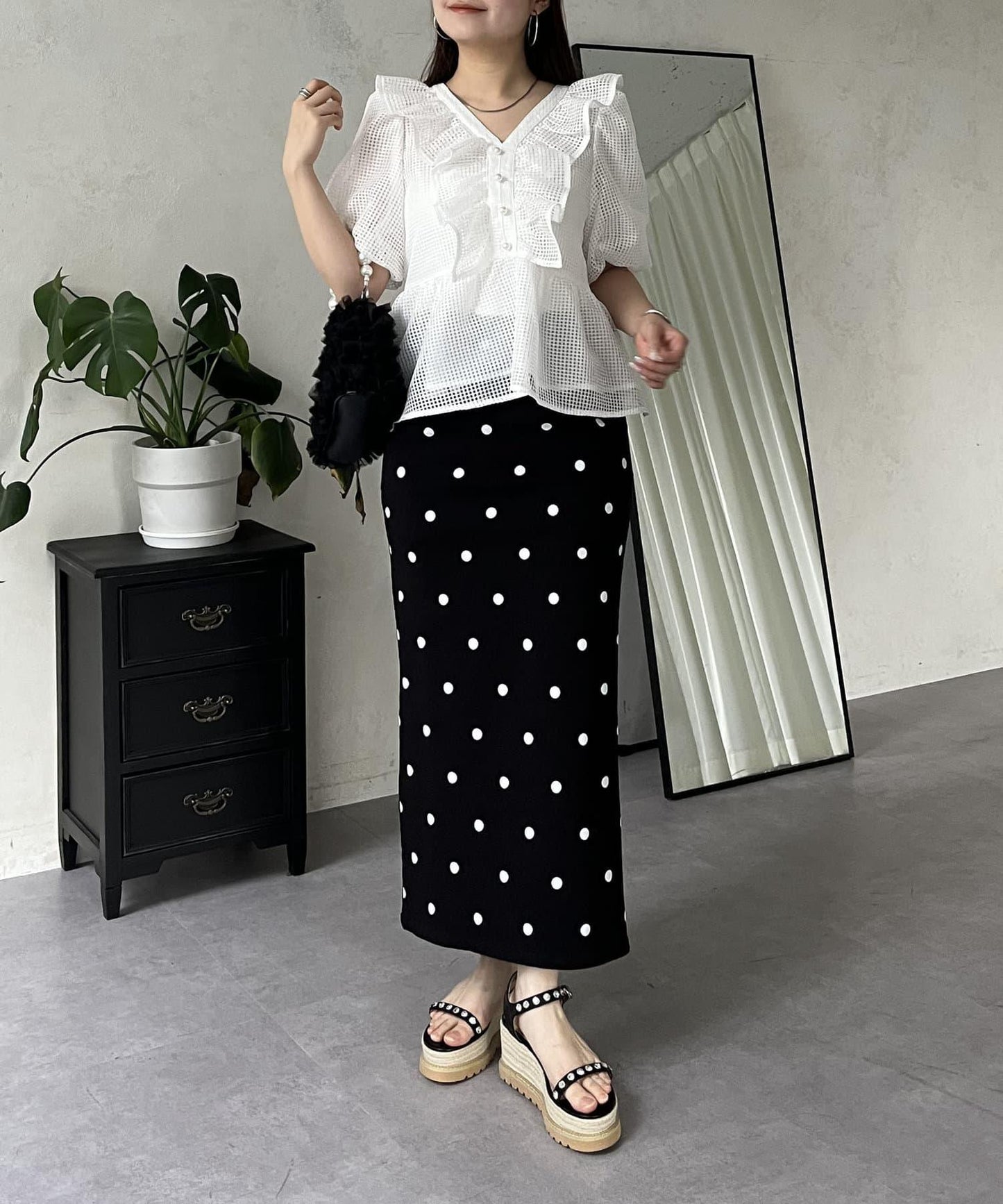 珍珠鈕釦網眷邊荷葉邊娃娃衫