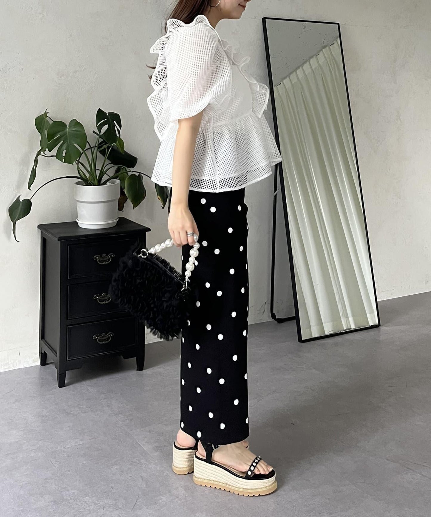 珍珠鈕釦網眷邊荷葉邊娃娃衫