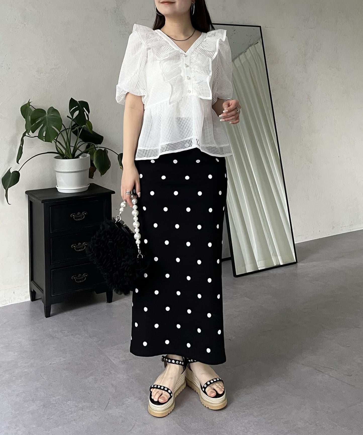 珍珠鈕釦網眷邊荷葉邊娃娃衫