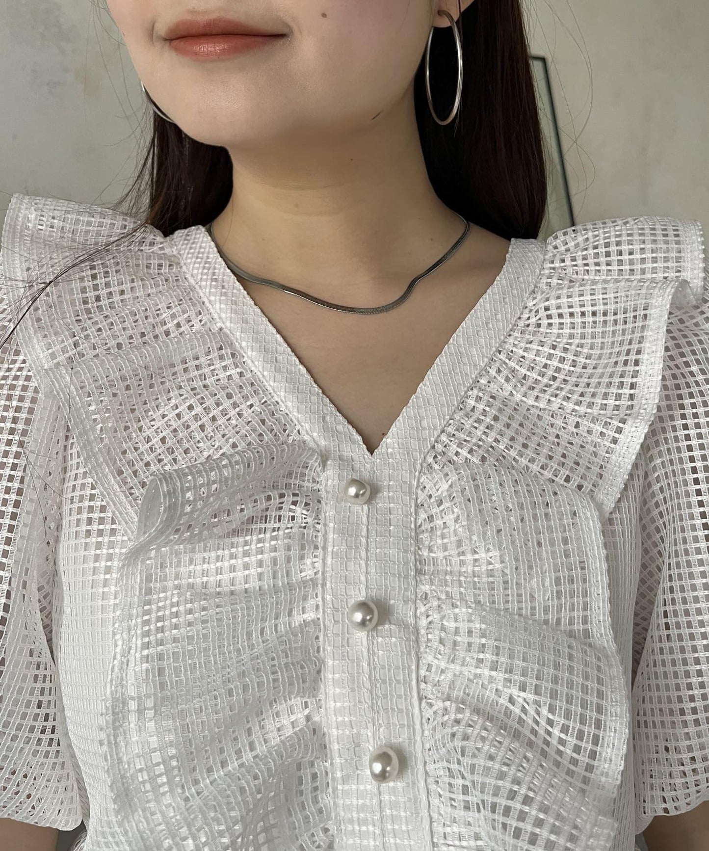 珍珠鈕釦網眷邊荷葉邊娃娃衫